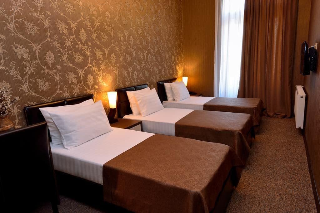 rooms-trpl