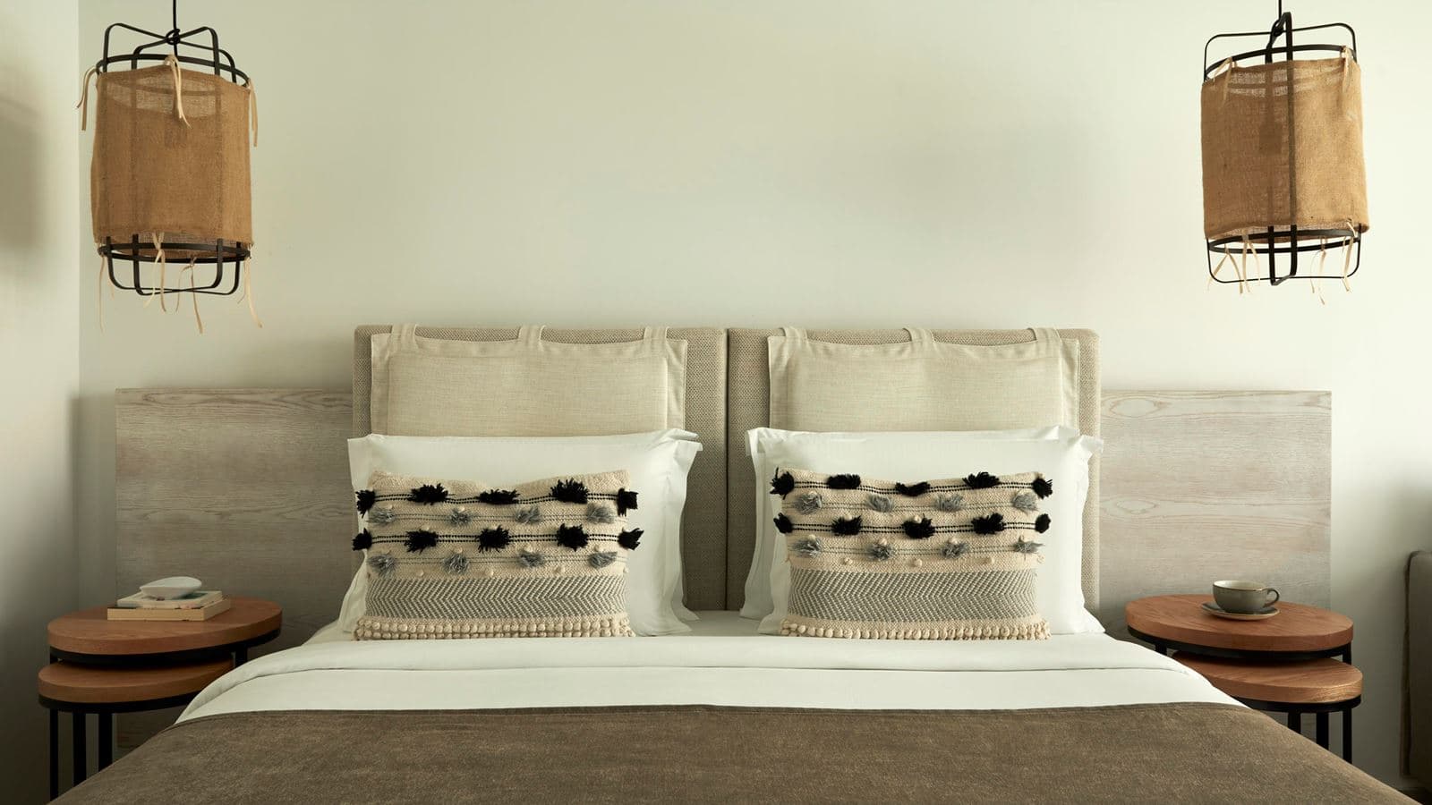 rooms-standard-room-lateral-sea-view