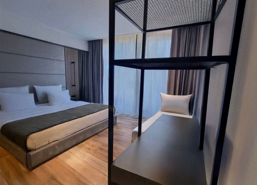 rooms-suite-3