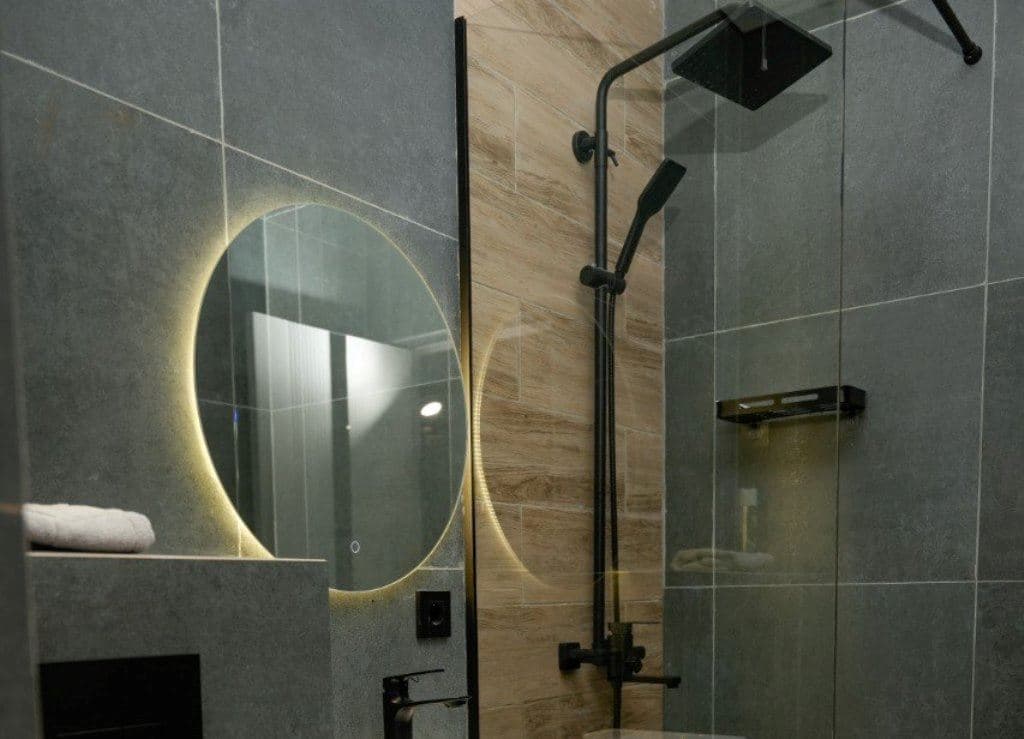 rooms-suite-2