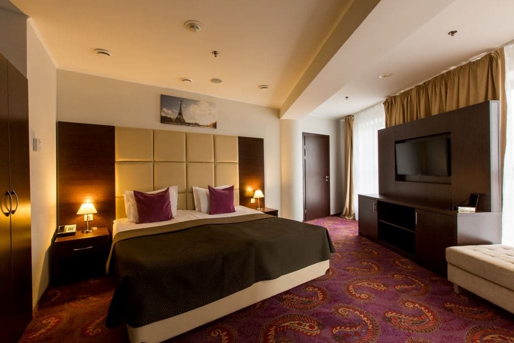 rooms-suite