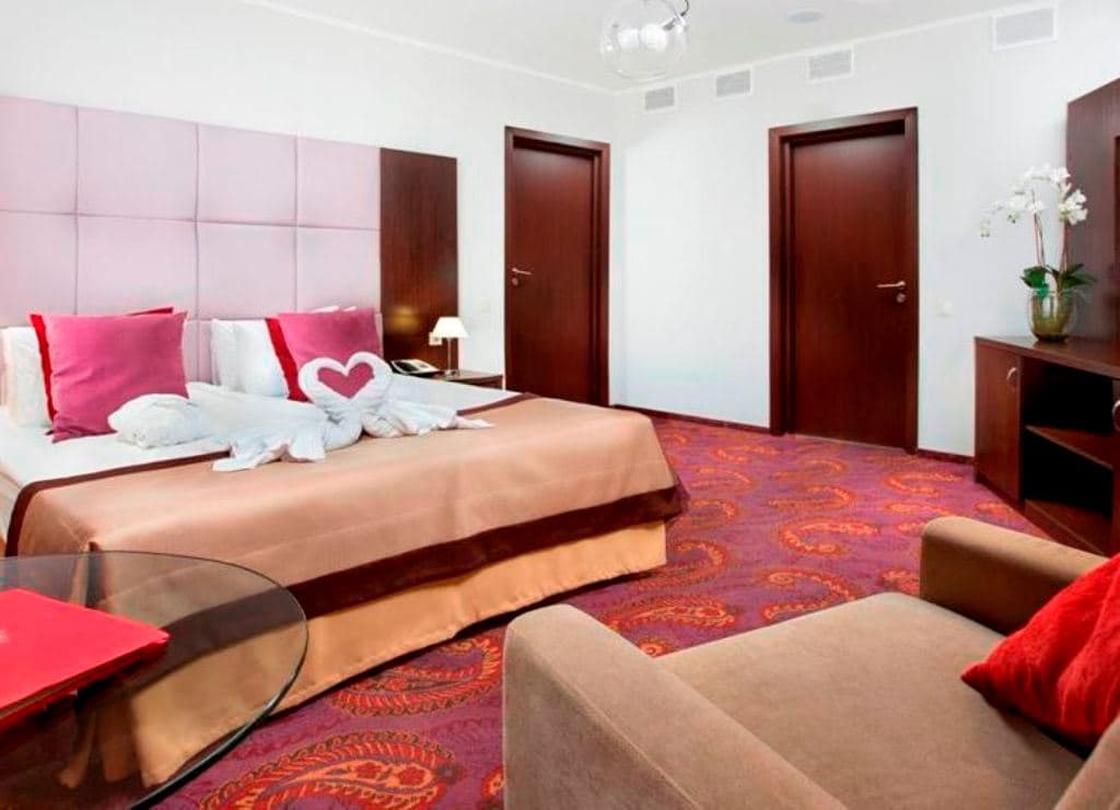 rooms-suite