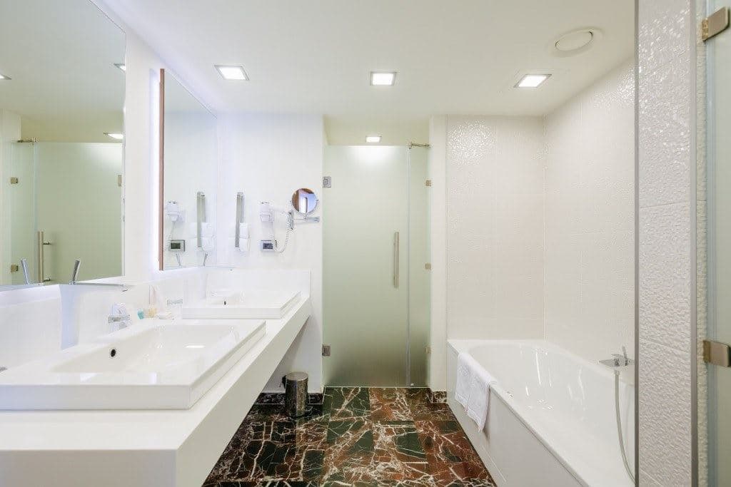 rooms-luxe-club-sea-weuw