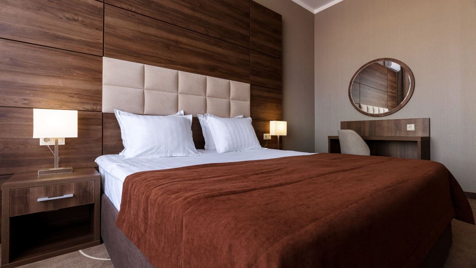 rooms-king-suite