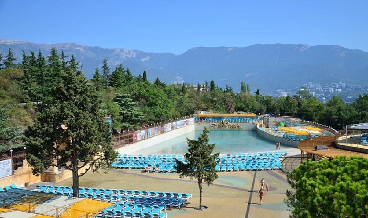 pools-outdoor-pool