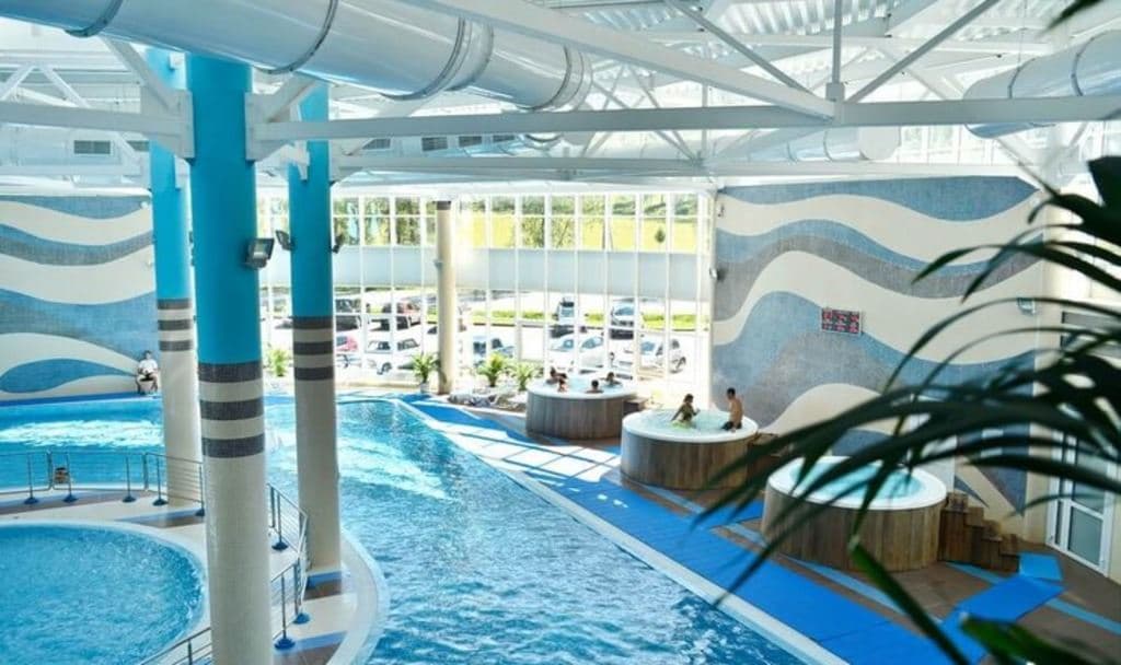 pools-indoor-pool