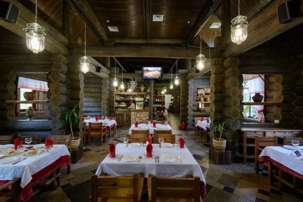 restaurants-restaurant