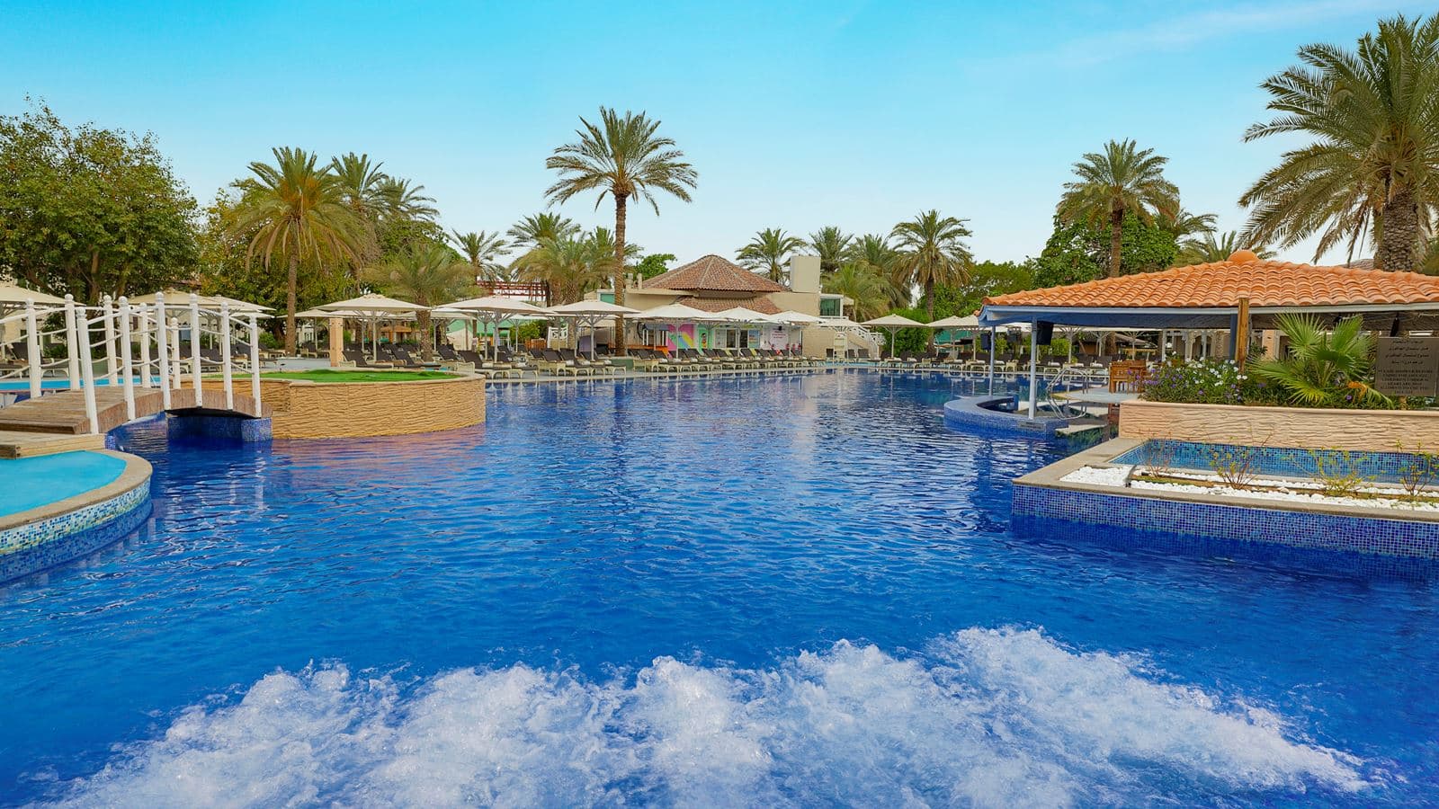 pools-outdoor-pool