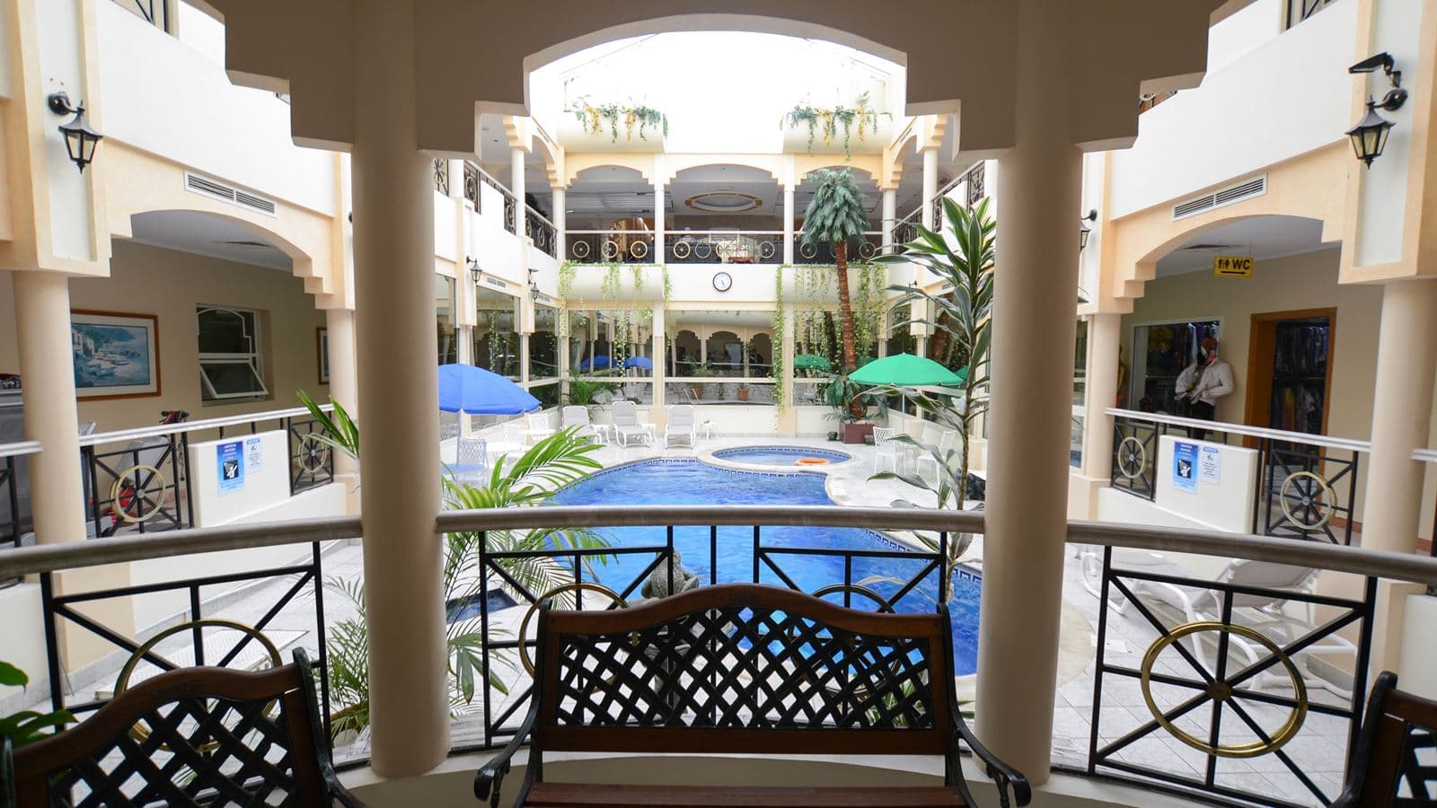 pools-indoor-pool