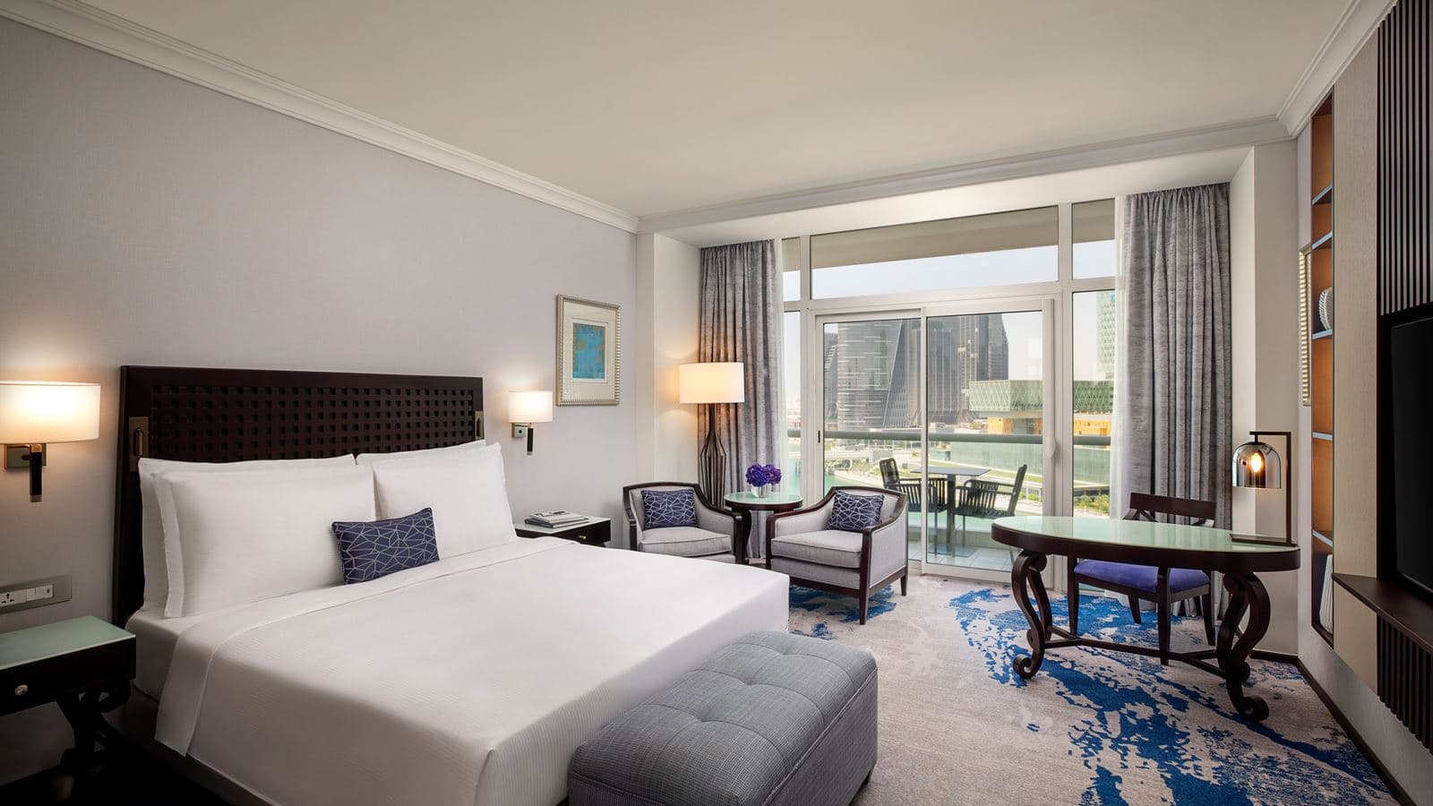 rooms-spacious-sea-view-room-with-balcony