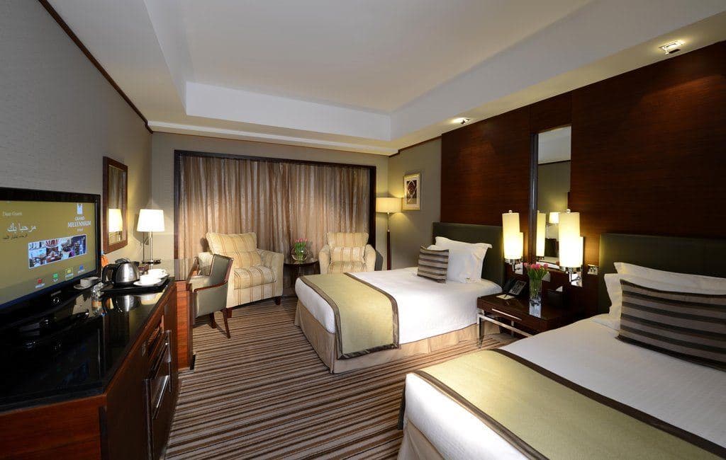 rooms-deluxe-room