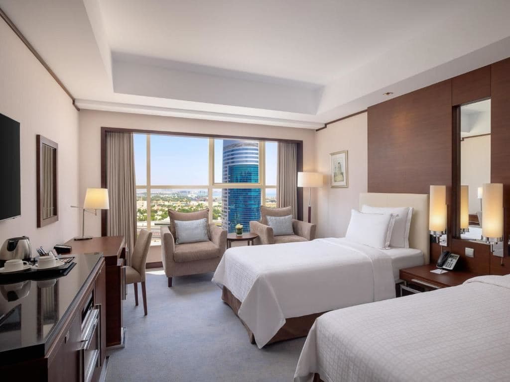 rooms-club-room