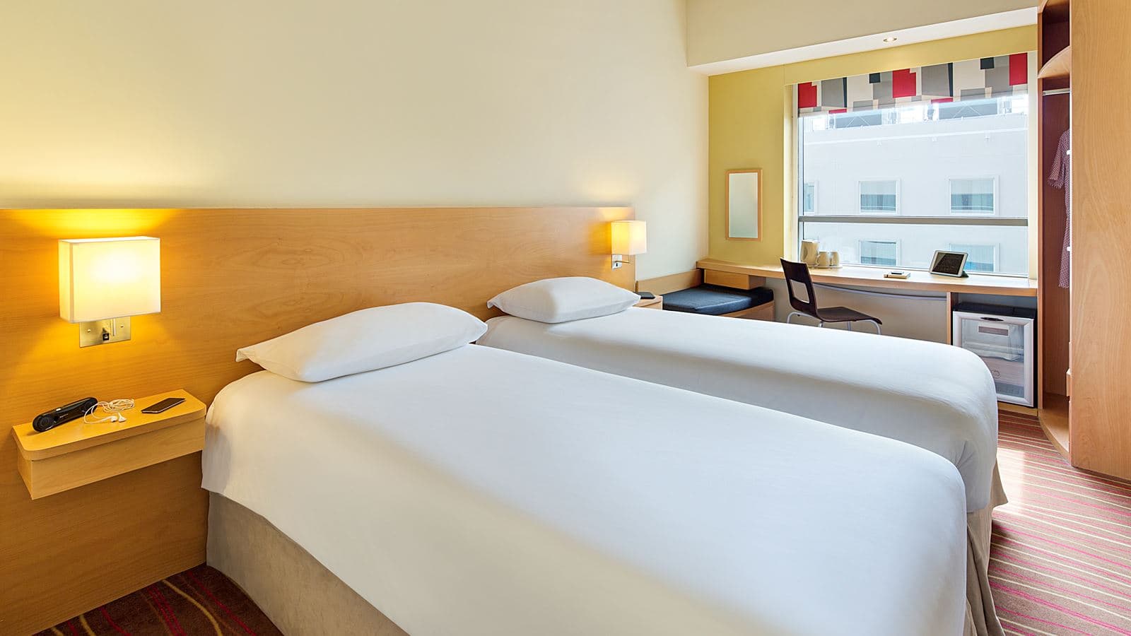 rooms-standard-room