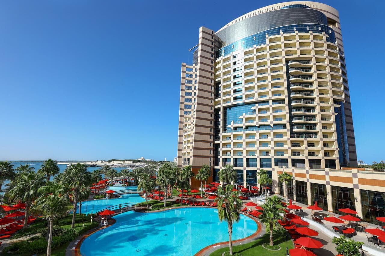 pools-outdoor-pool