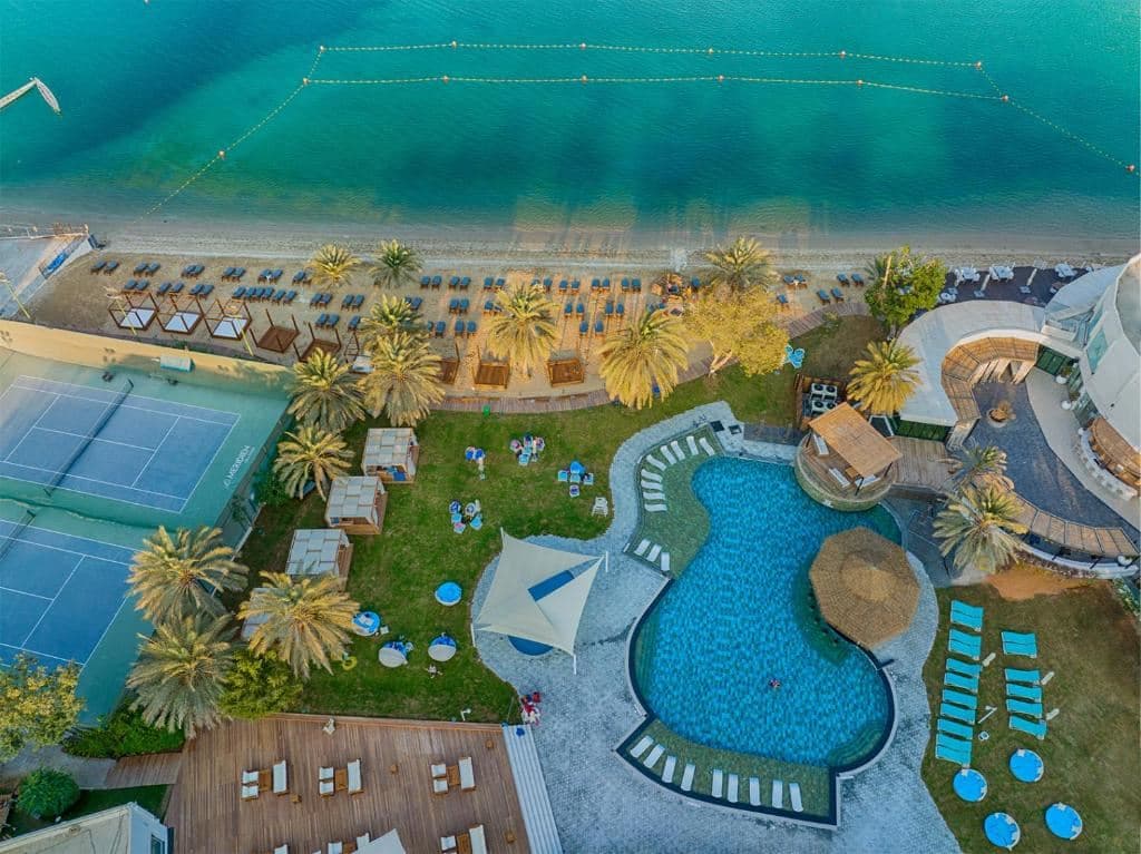 pools-outdoor-pool