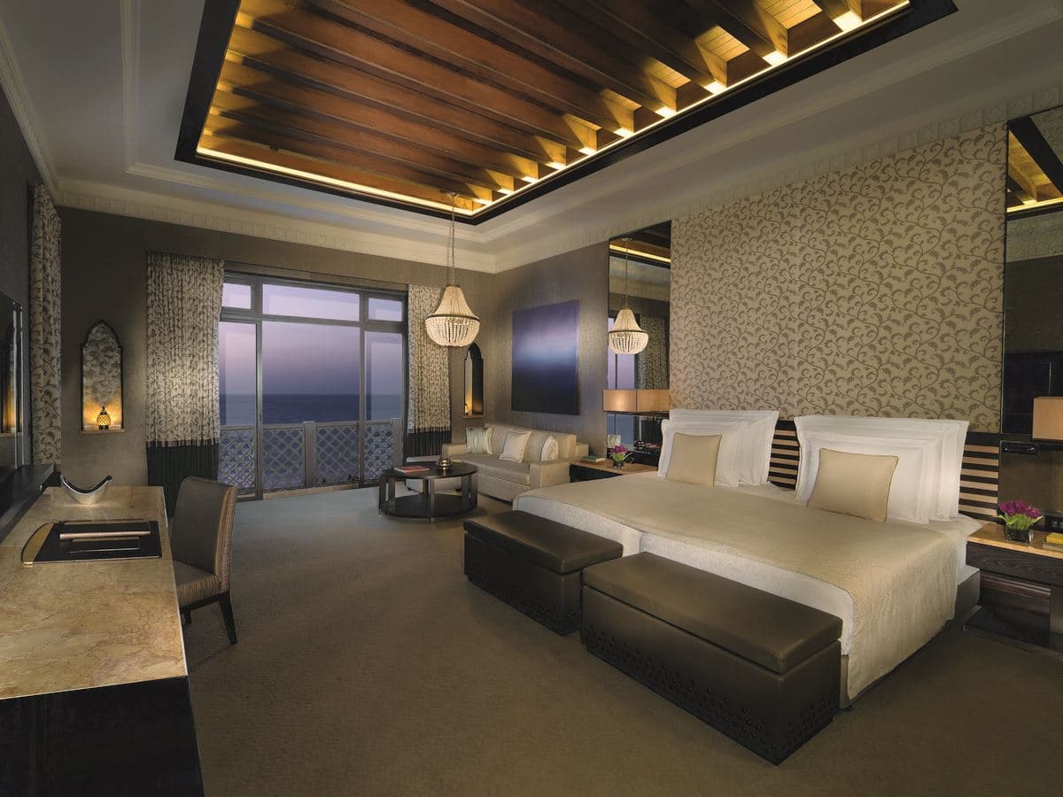 rooms-royal-suite