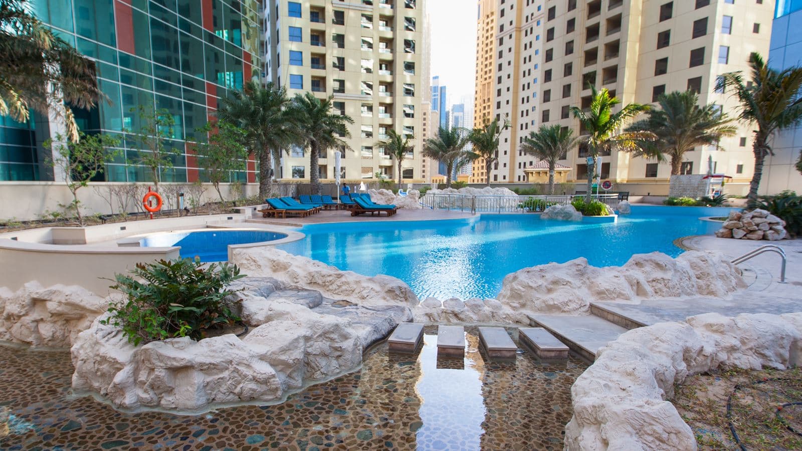 pools-outdoor-pool