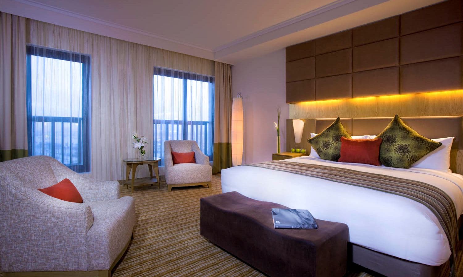 rooms-deluxe-room