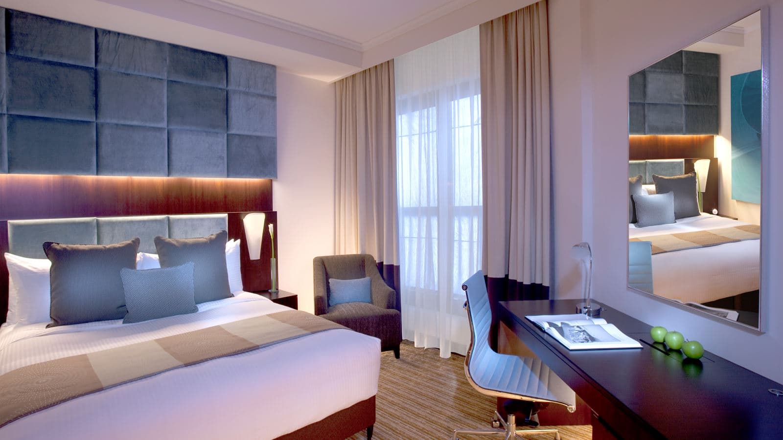 rooms-superior-room