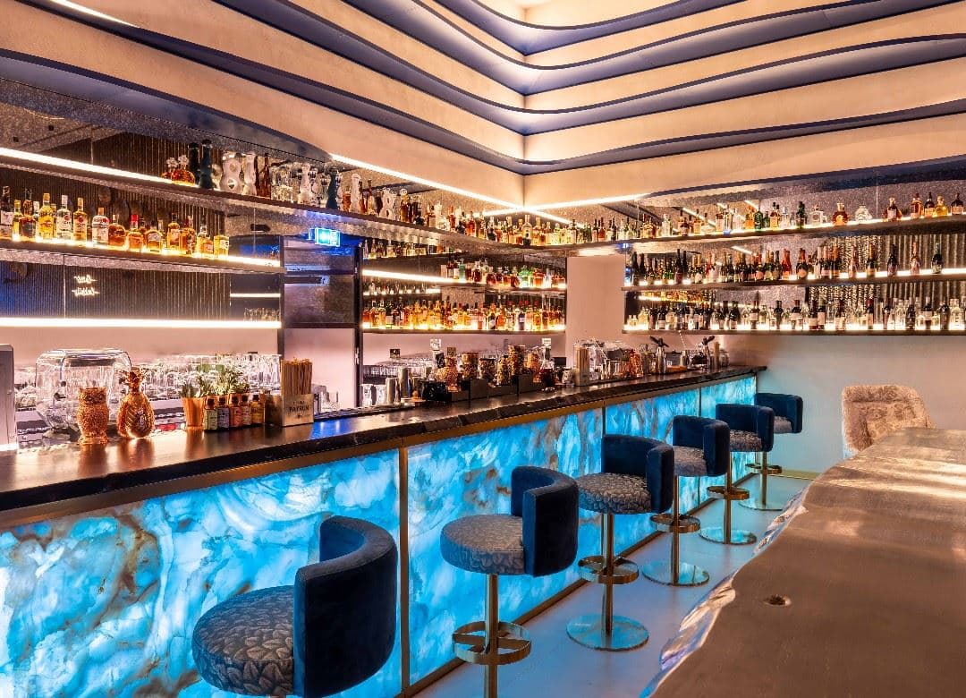 bars-savanna-sol