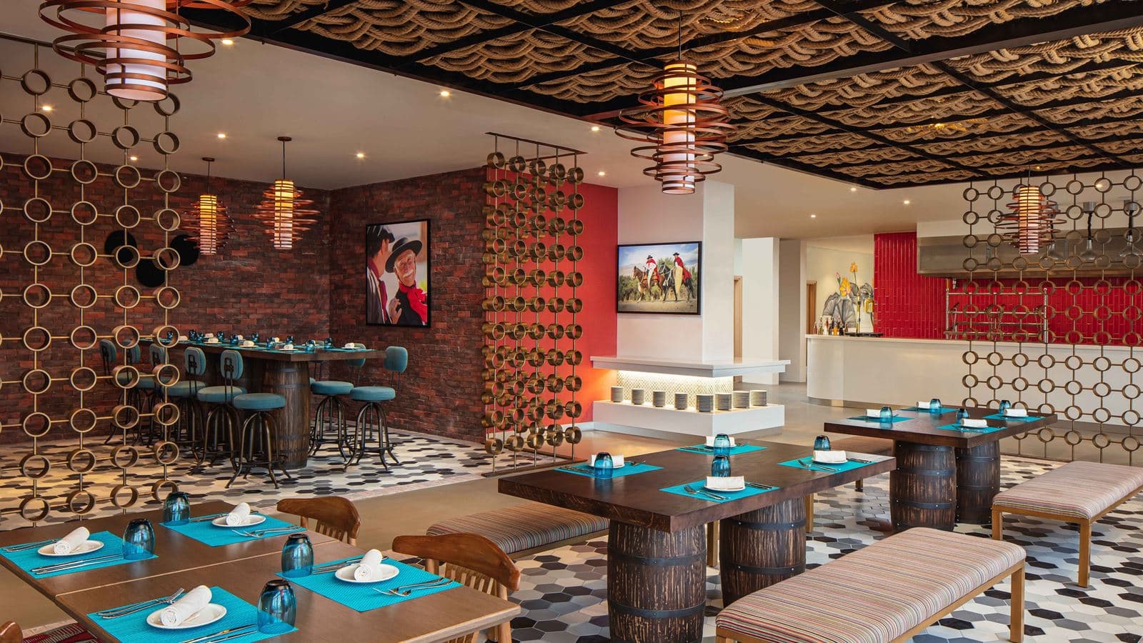 restaurants-uno-mas