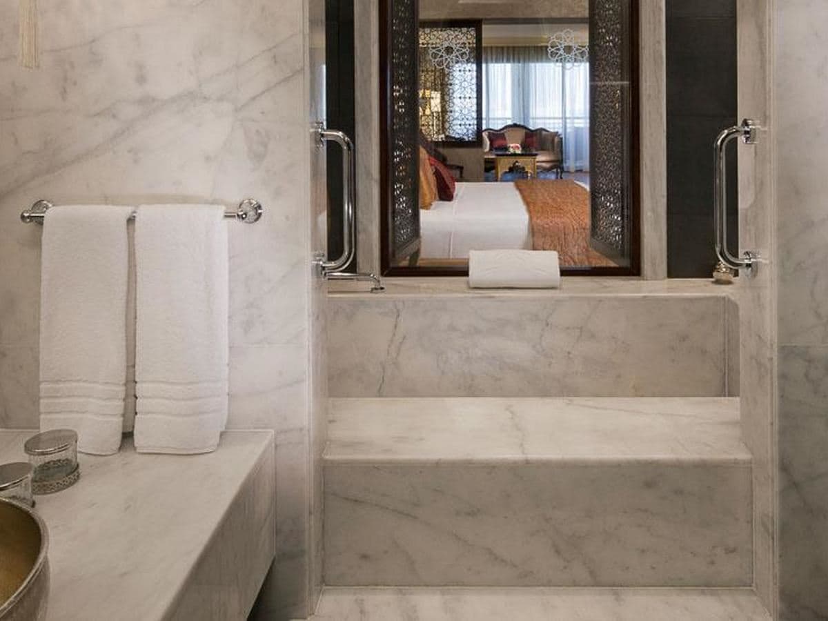 rooms-junior-suite
