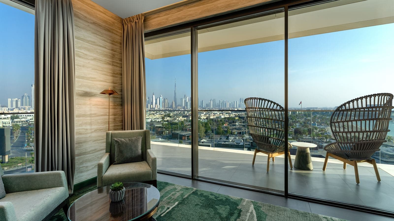 rooms-executive-suite