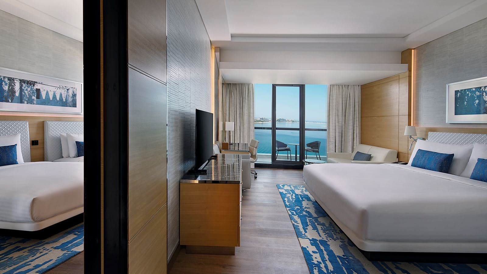 rooms-palm-family-room