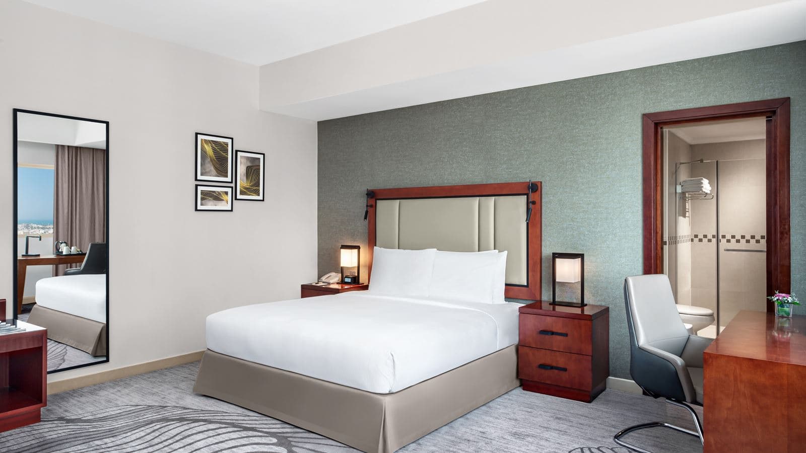 rooms-deluxe-room