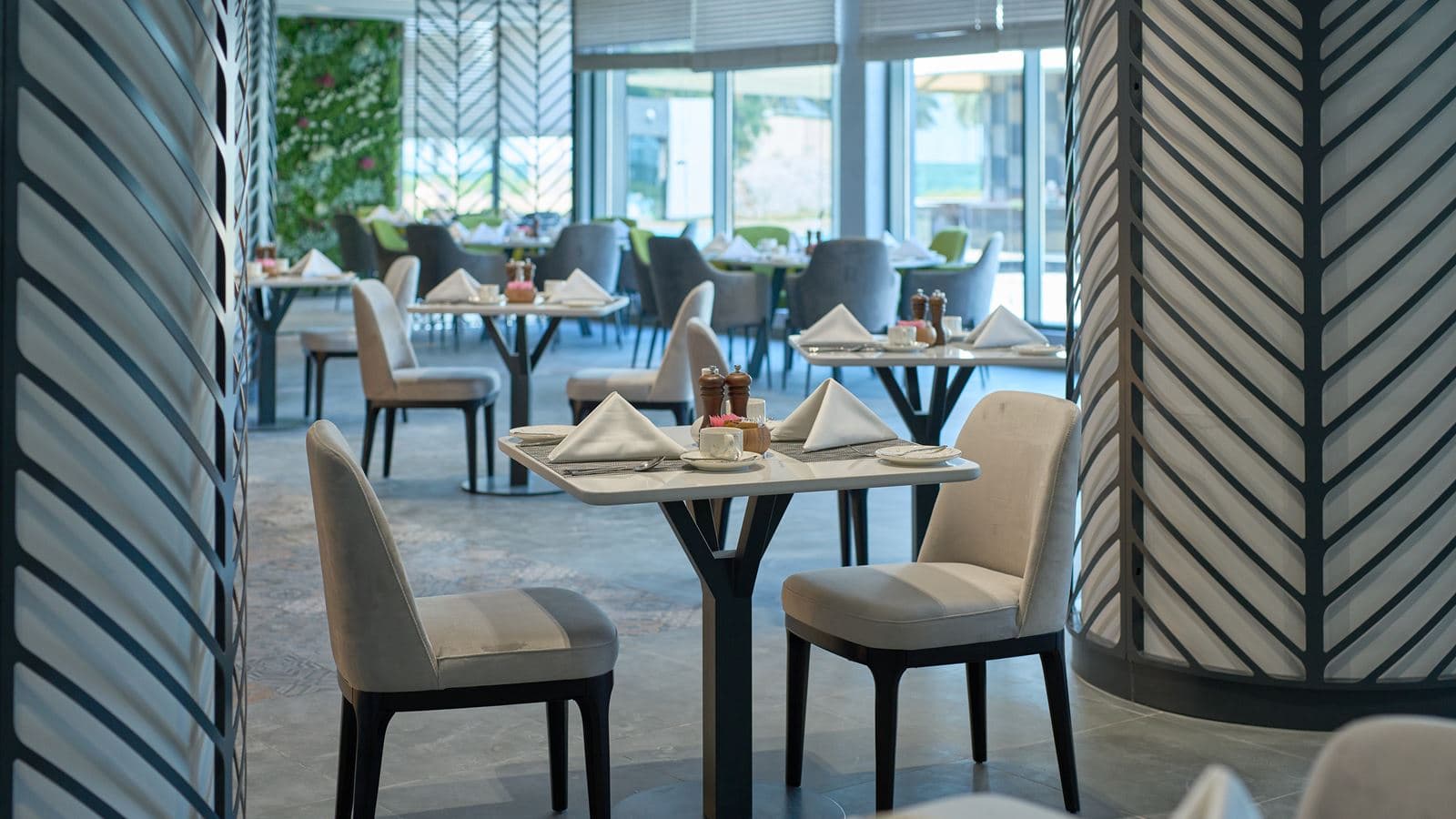 restaurants-main-restaurant