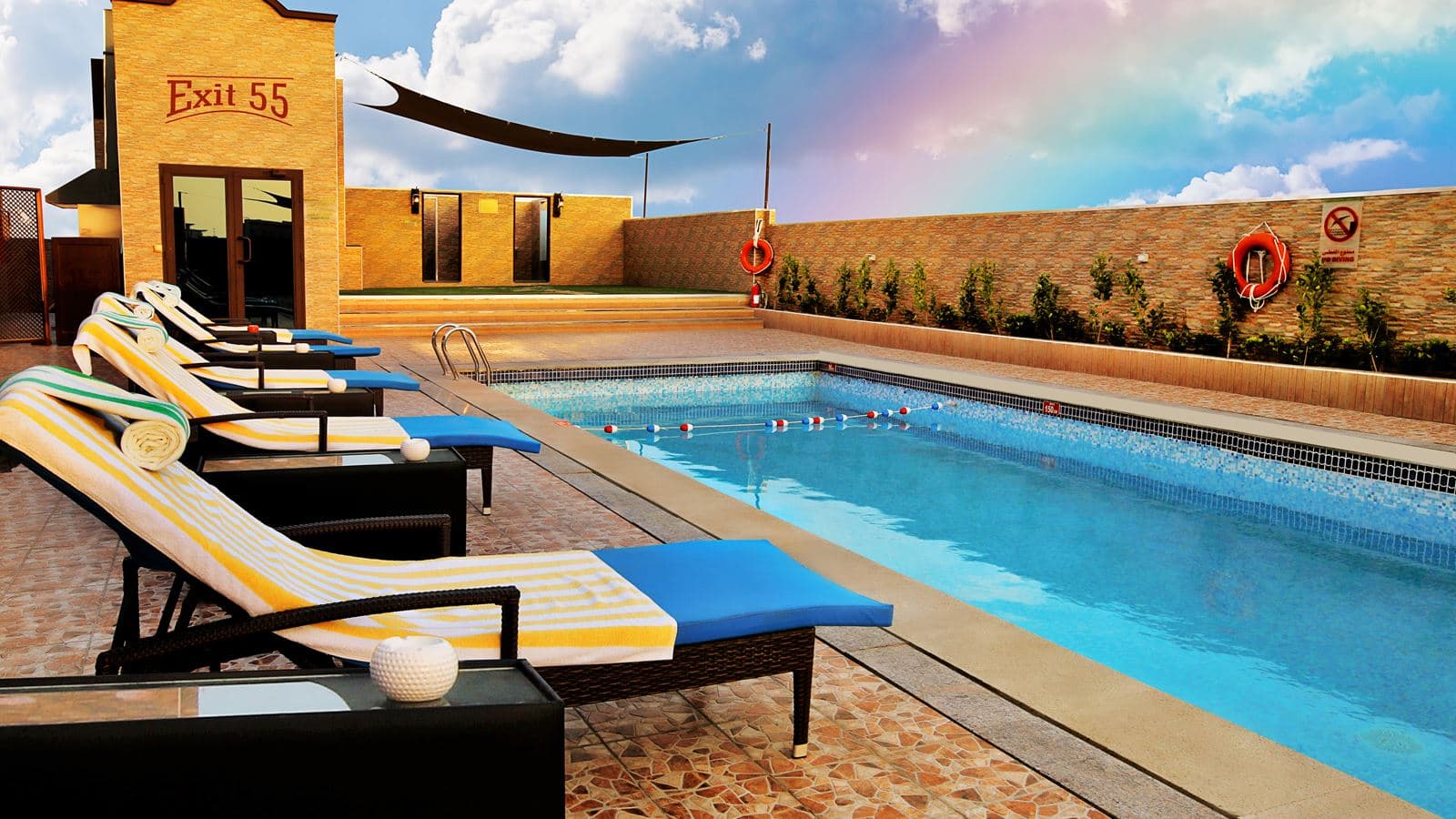 pools-outdoor-pool