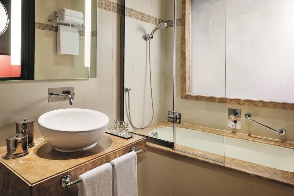 rooms-avani-room
