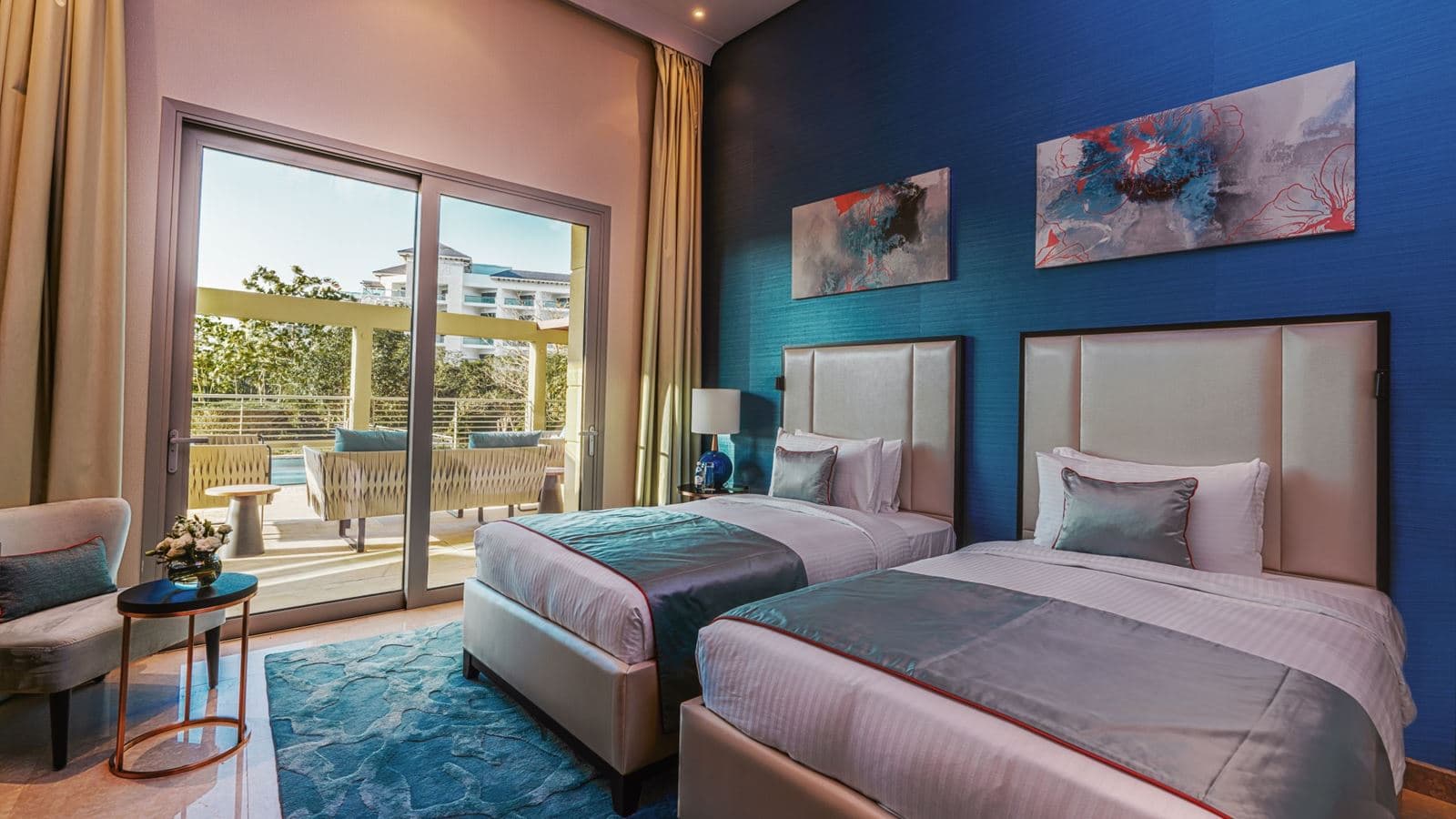 rooms-five-bedroom-pool-suite