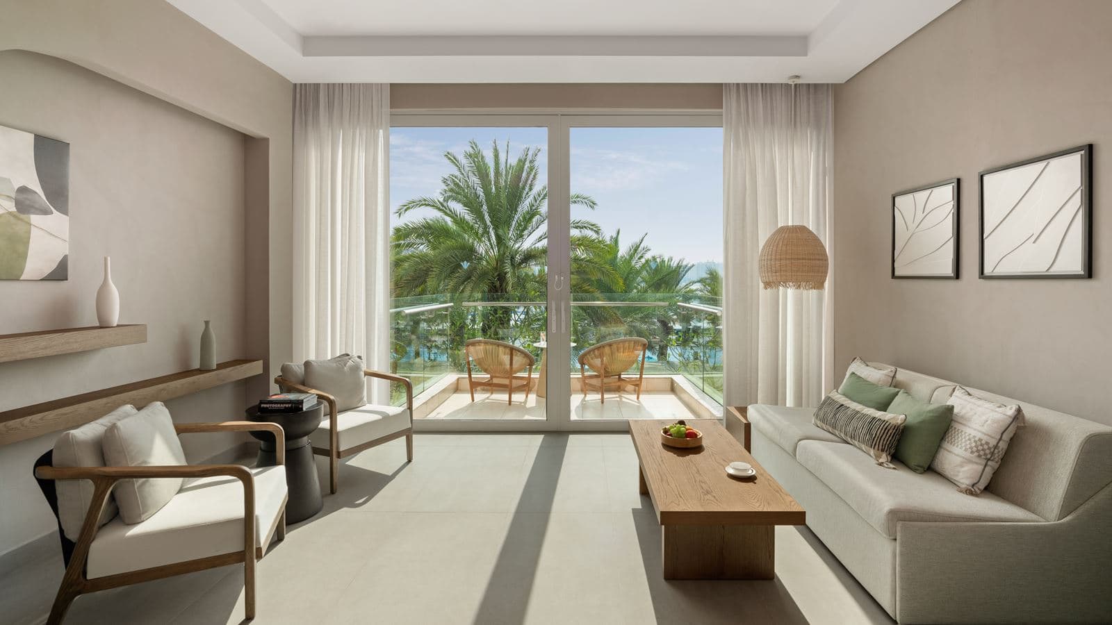 rooms-premium-room