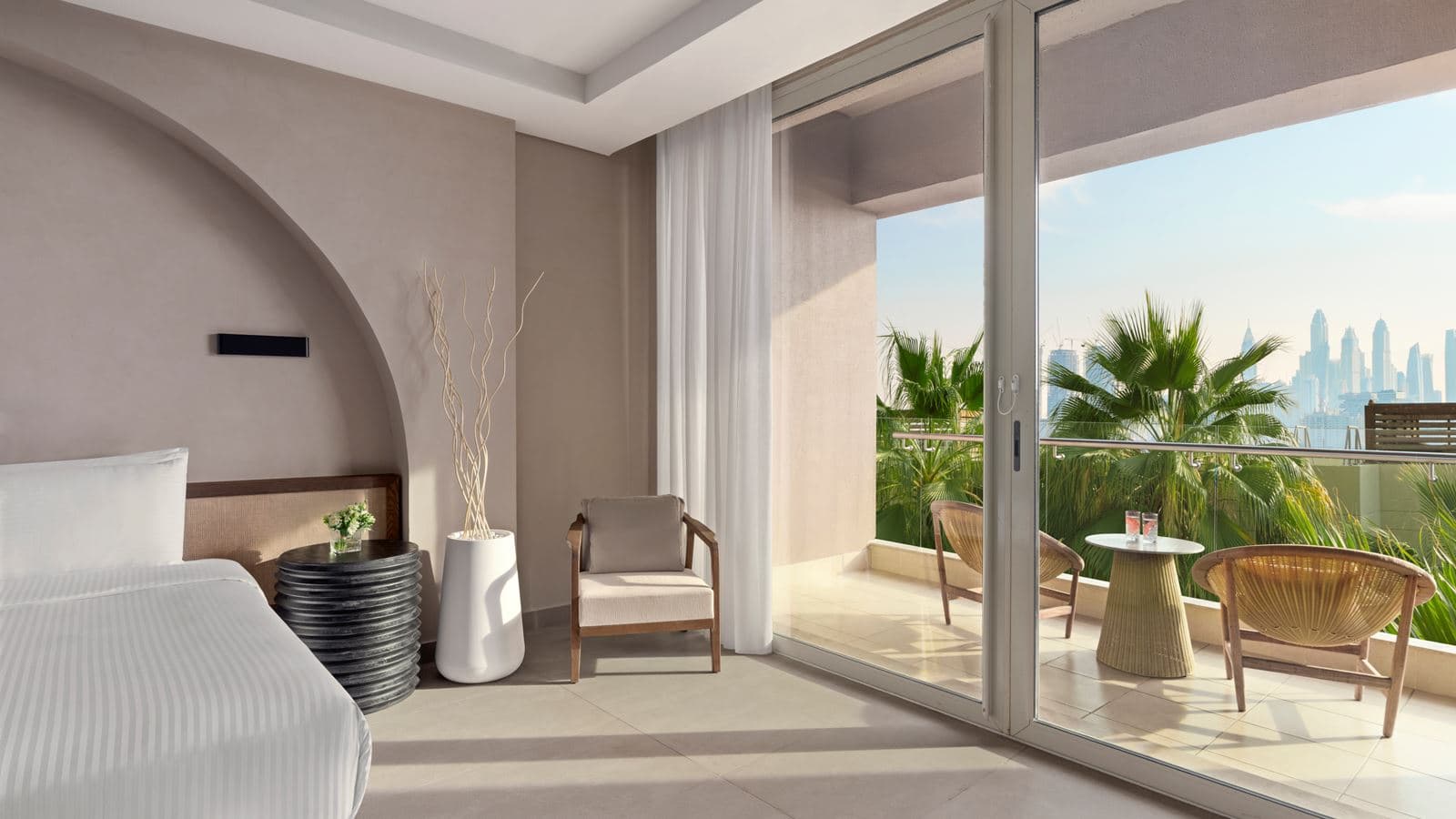 rooms-deluxe-room