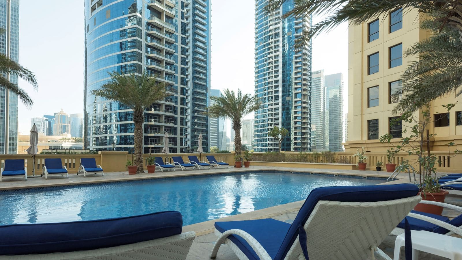 pools-outdoor-pool