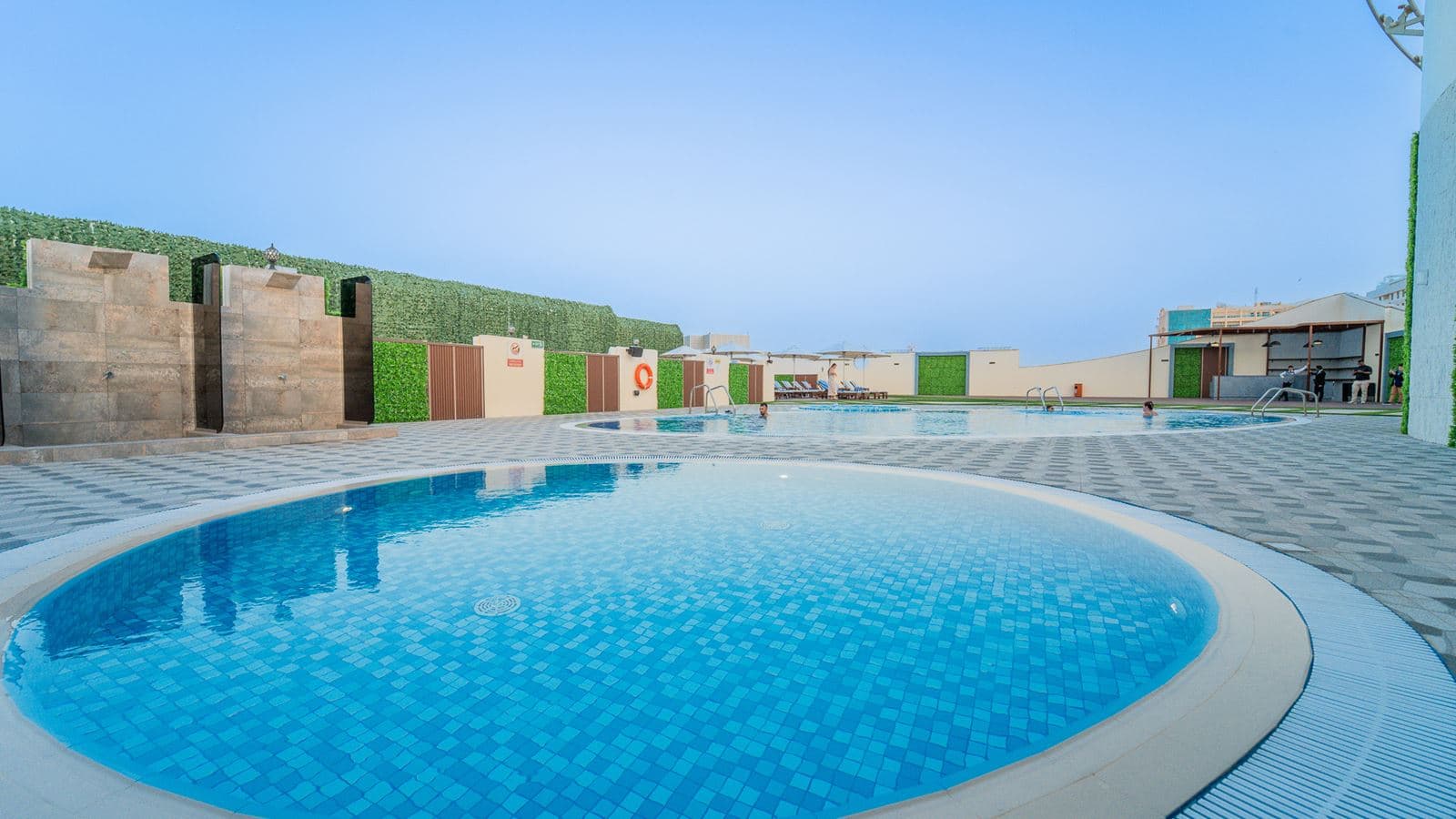pools-outdoor-pool