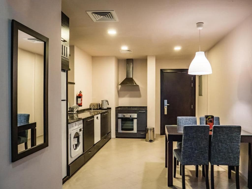 rooms-two-bedroom-city-view