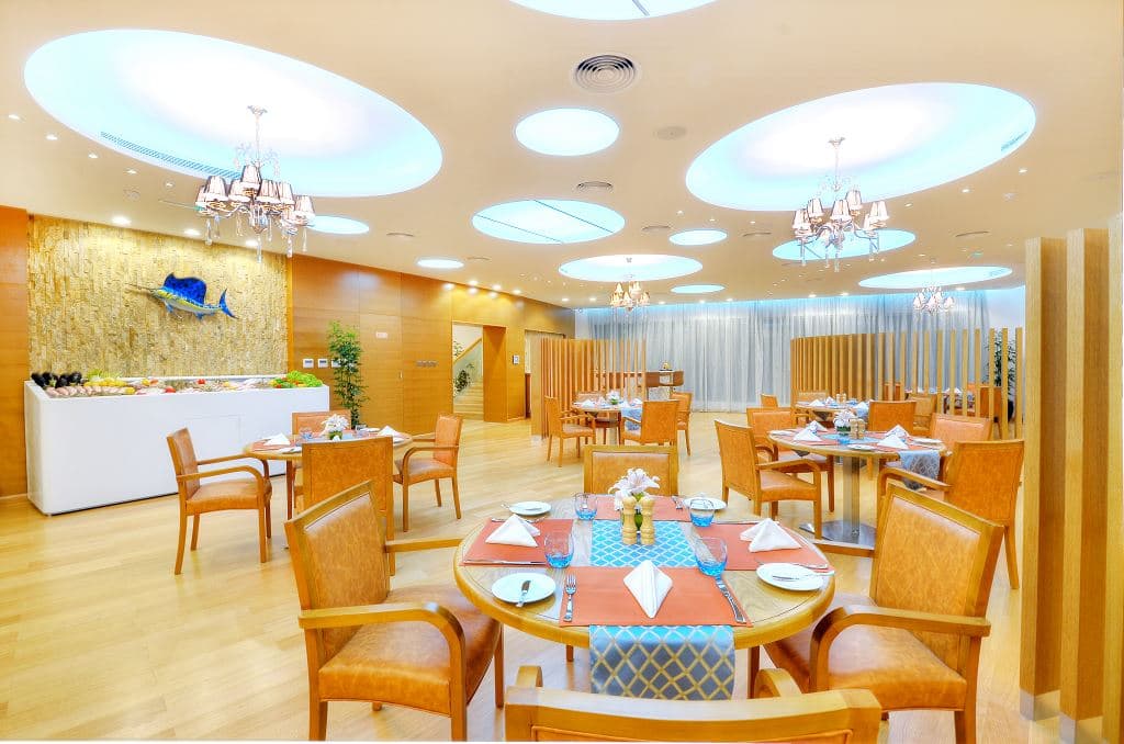 restaurants-bab-al-bahr