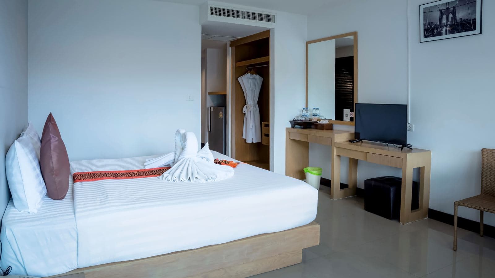 rooms-studio-with-a-jacuzzi