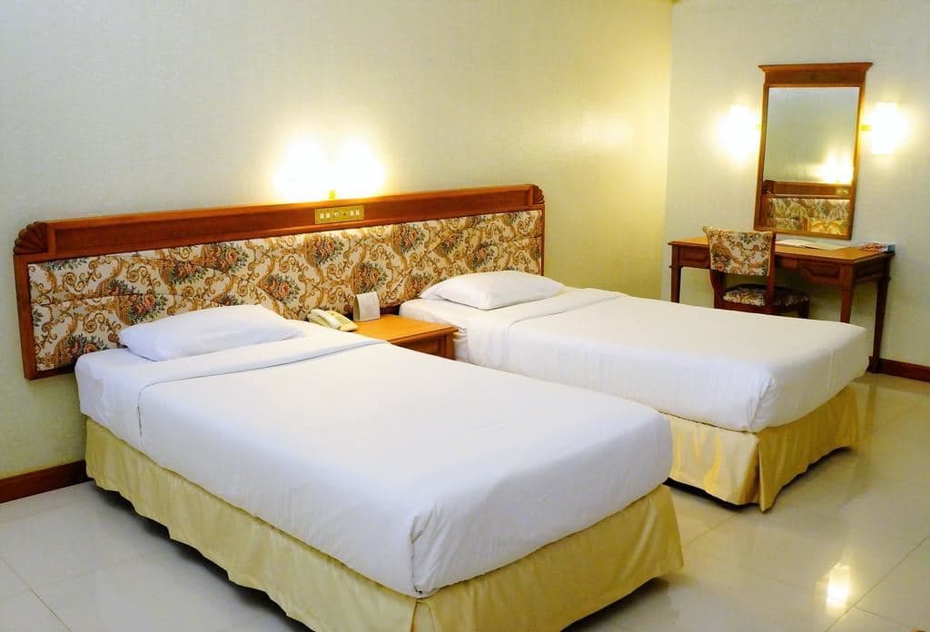 rooms-standard-room