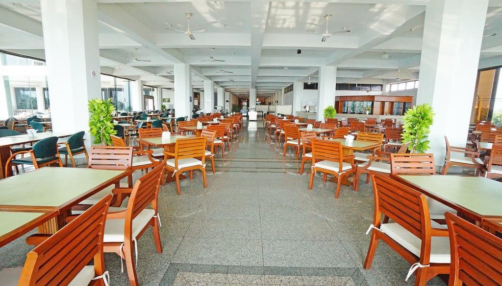 restaurants-revolving-resturant