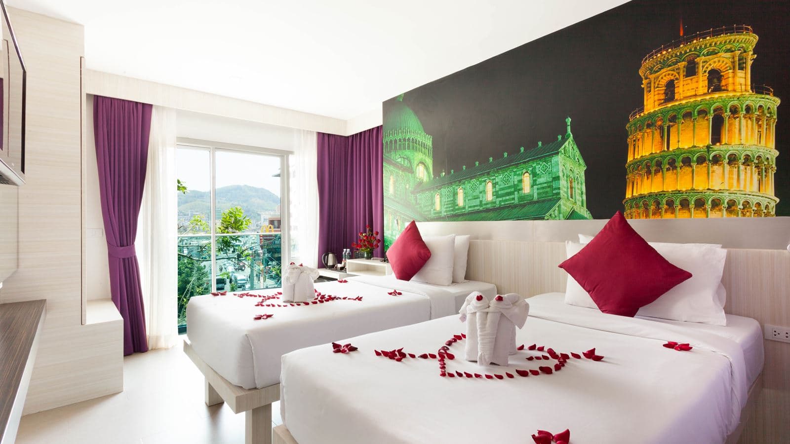 rooms-superior-room