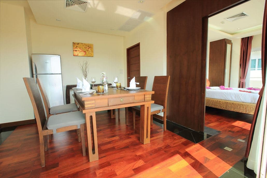 rooms-3-bedroom-suite
