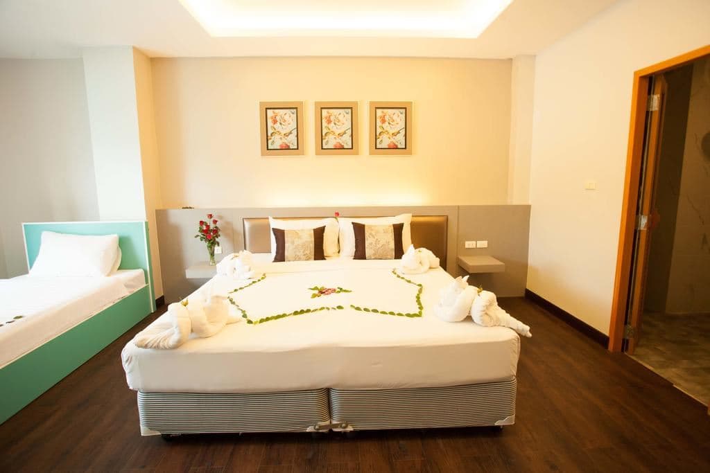 rooms-family-room
