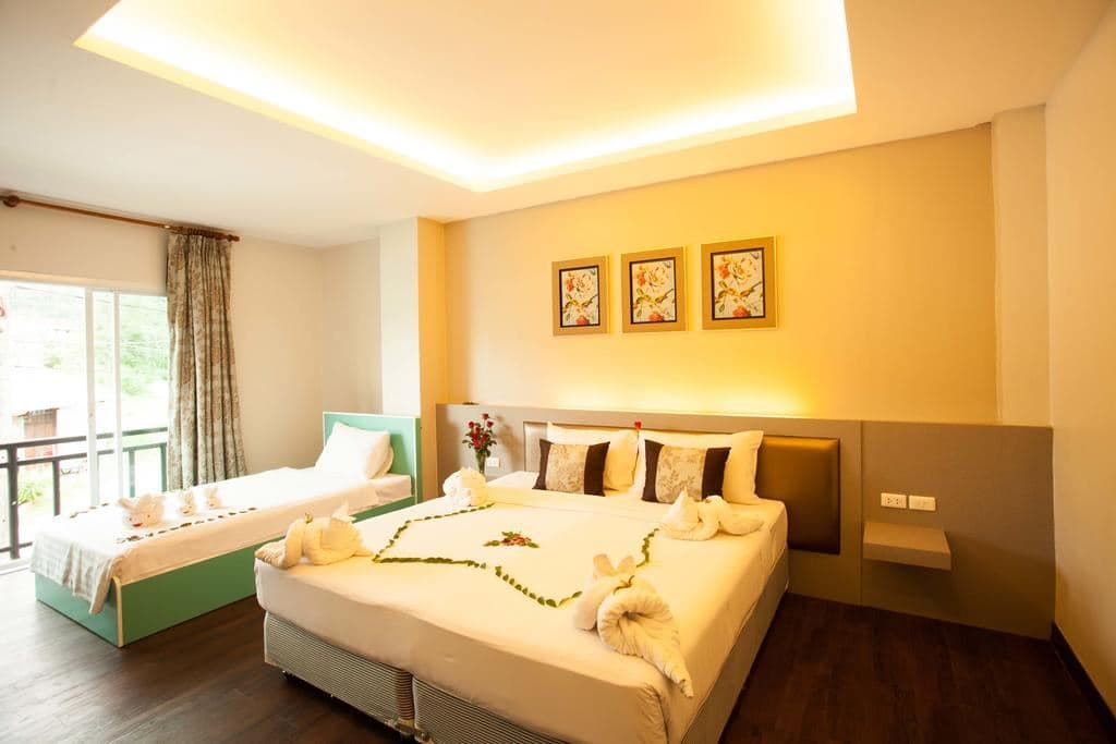 rooms-family-room