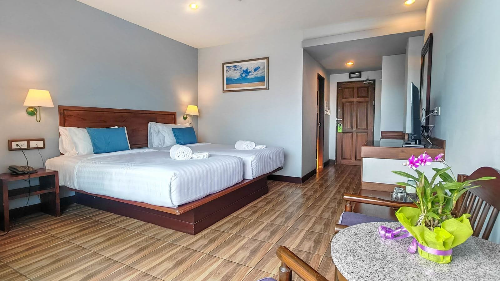 rooms-superior-room
