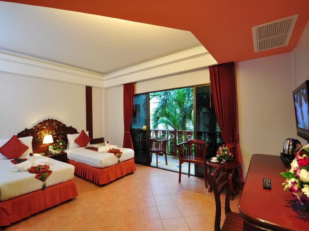 rooms-superior-room