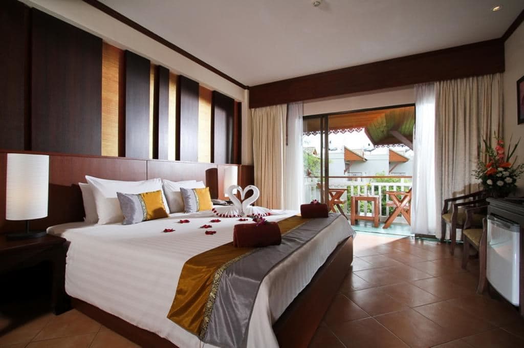 rooms-deluxe-room
