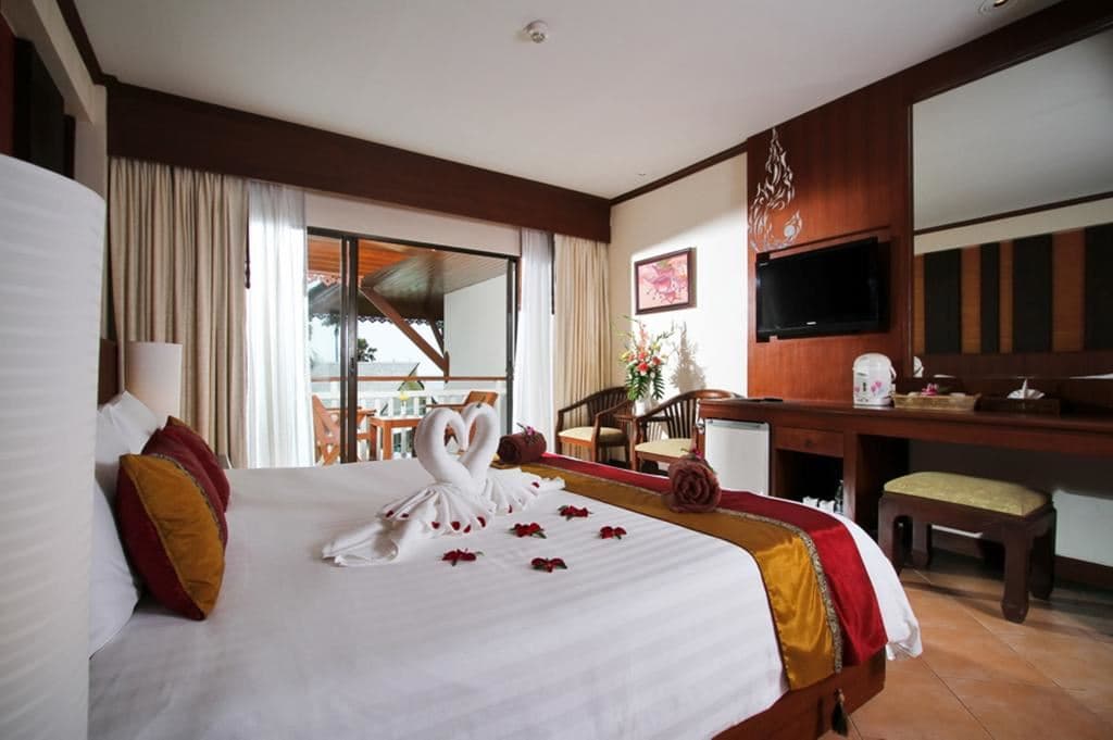 rooms-deluxe-ocean-view